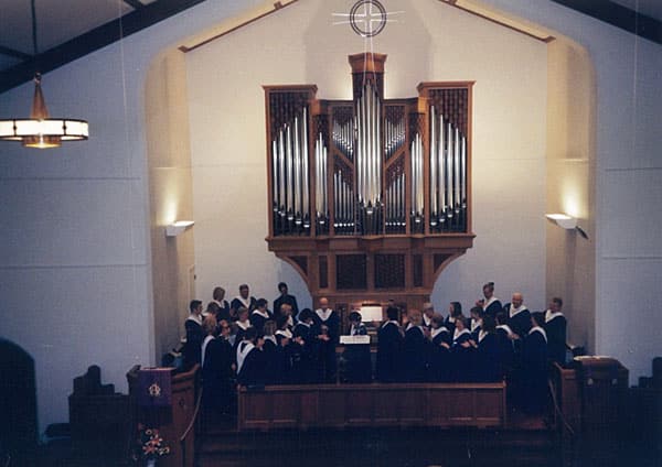 Dedication concert of forty years of service of Organist Dr. Vernon Wolcott Professor of Organ at Bowling Green State University, John Leek Pipe Organ as backdrop to choice performing